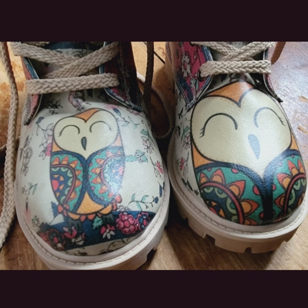 Goby Wise 🦉 Owl floral Lace up combat boots vegan faux leather Quirky RARE - Picture 10 of 15